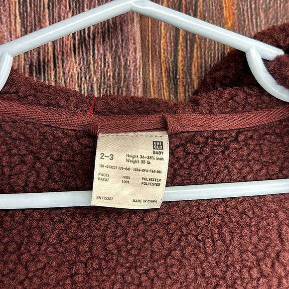 Uniqlo Fleece Toggle Button Jacket with Hood - Picture 4 of 4